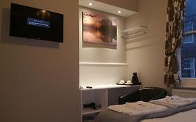 Ali Inn Oxford